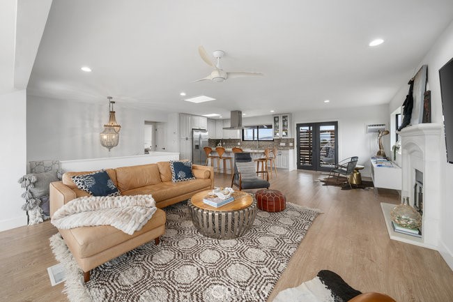 MLS #FR25222961 image #10