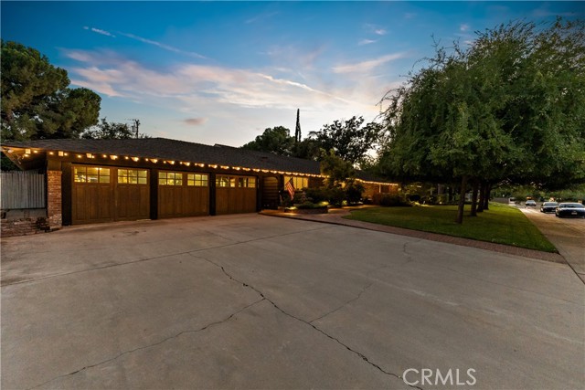 MLS #FR25224164 image #2