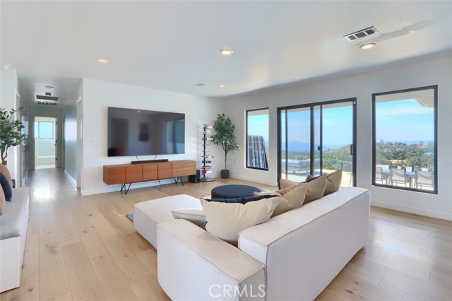 MLS #FR25225477 image #23