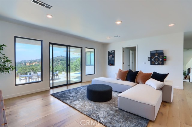 MLS #FR25225477 image #27