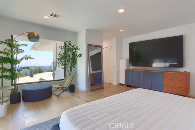 MLS #FR25225477 image #44