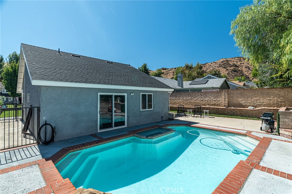 MLS #FR25233670 image #35