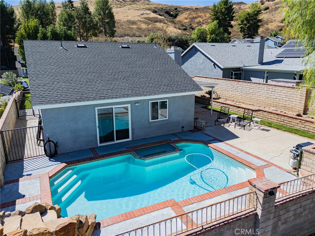 MLS #FR25233670 image #36