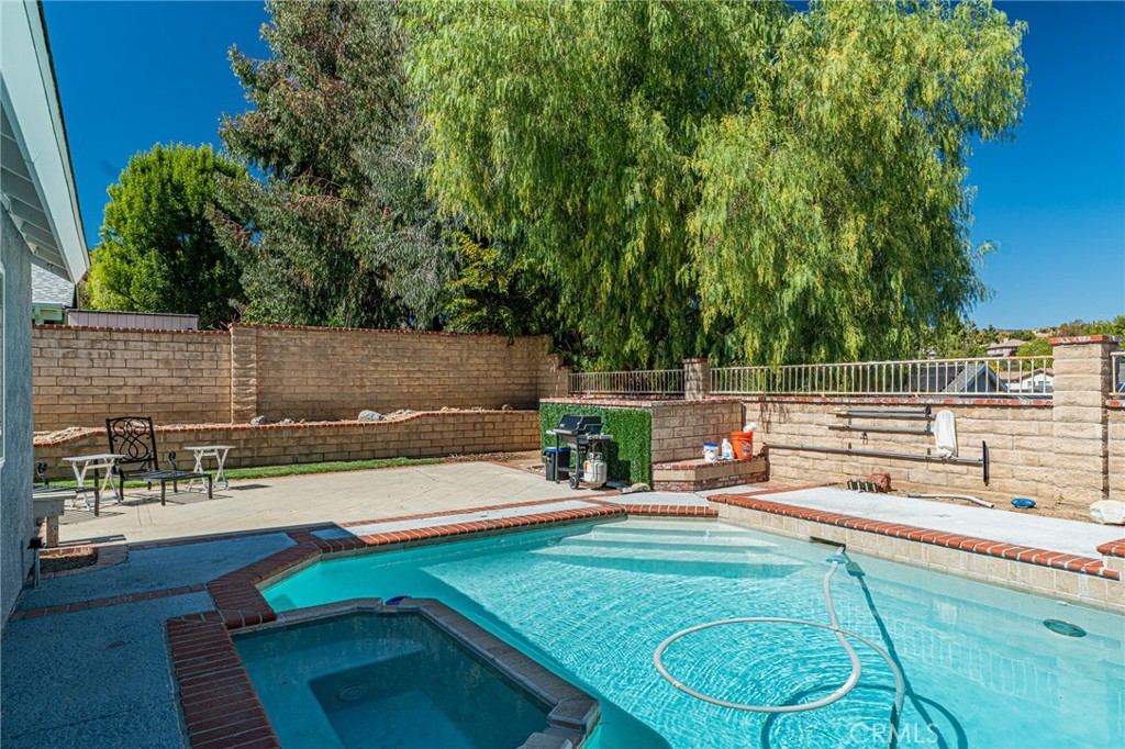 MLS #FR25233670 image #41