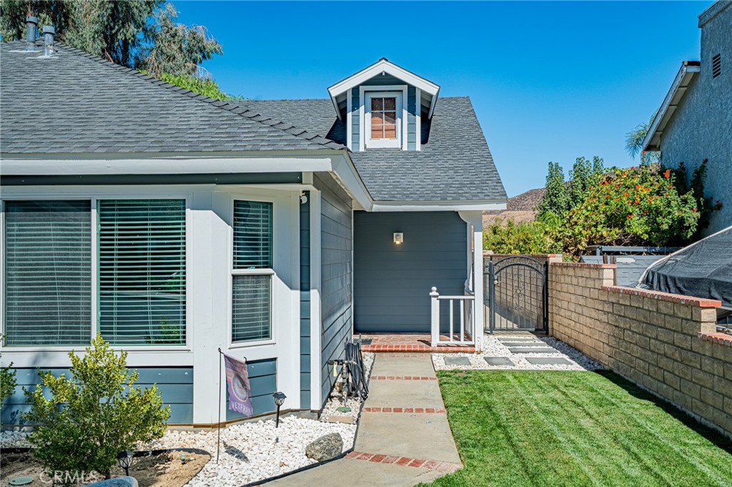 MLS #FR25233670 image #6