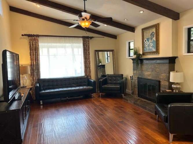 MLS #FR25236715 image #1