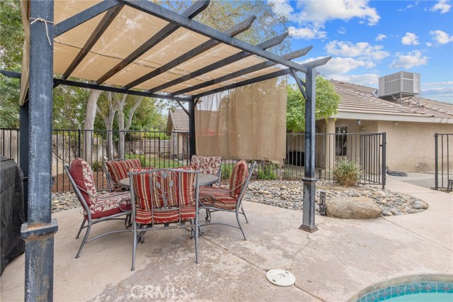 MLS #FR25238900 image #60