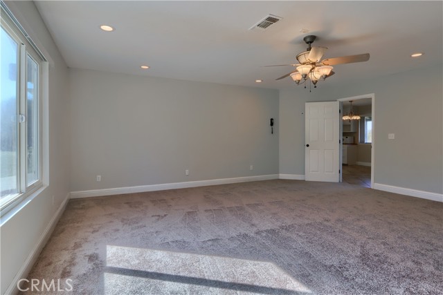 MLS #FR25246886 image #33