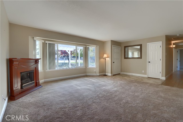 MLS #FR25246886 image #5