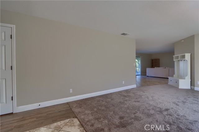 MLS #FR25246886 image #6