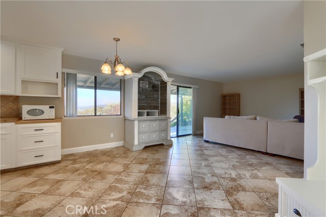 MLS #FR25246886 image #8