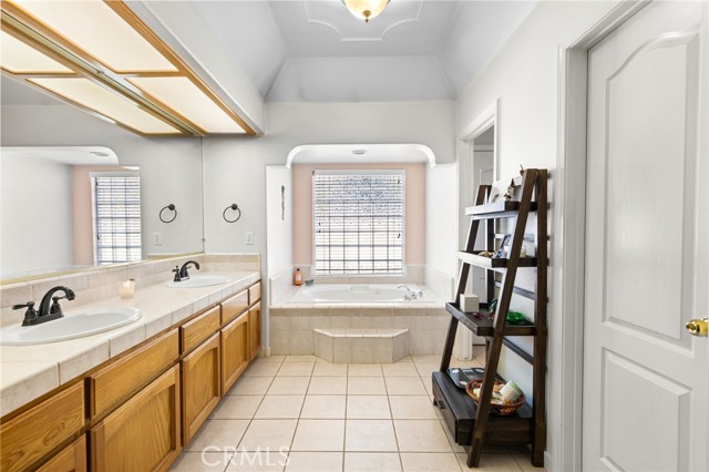 MLS #FR25262929 image #21