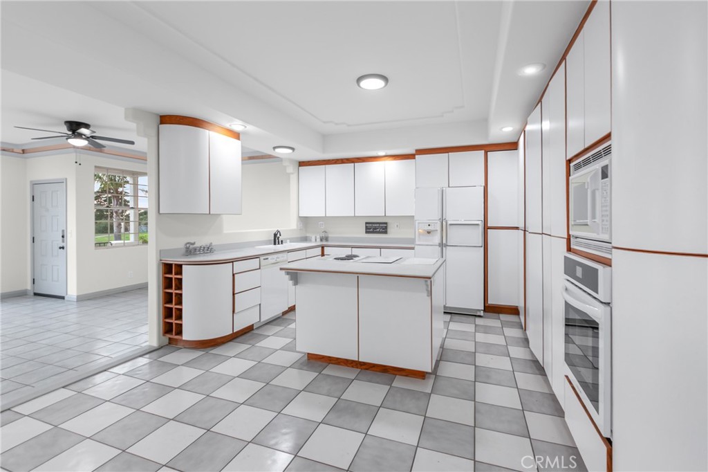 MLS #FR25263919 image #17