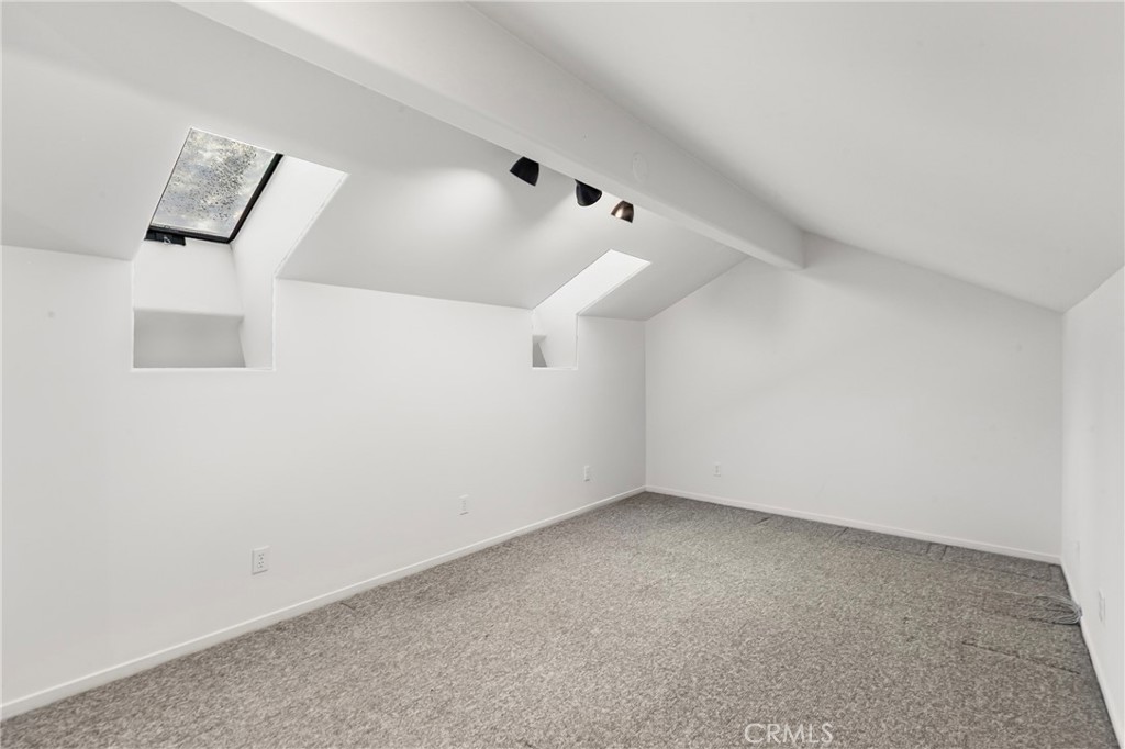 MLS #FR25263919 image #35