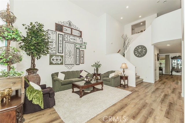 MLS #FR25265065 image #5