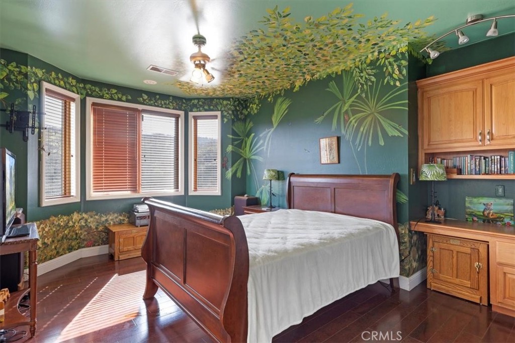 MLS #GD25076997 image #48