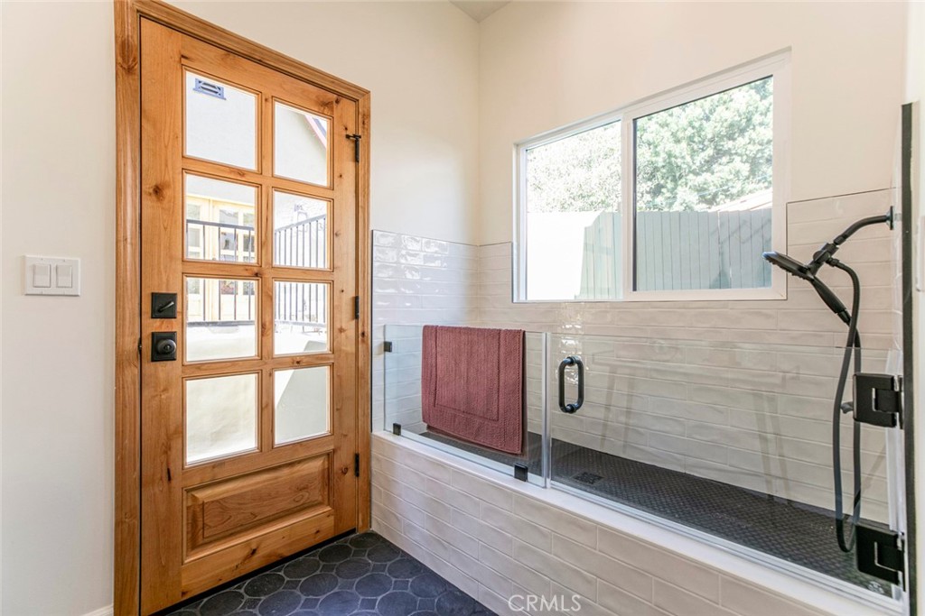 MLS #GD25190373 image #26