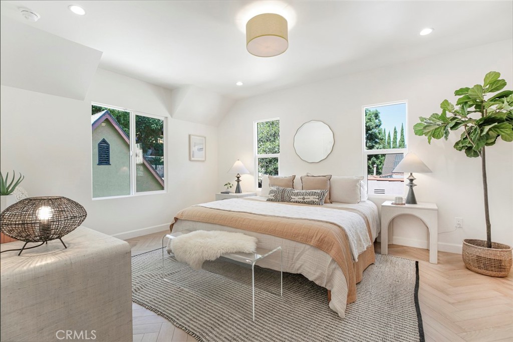 MLS #GD25190373 image #31