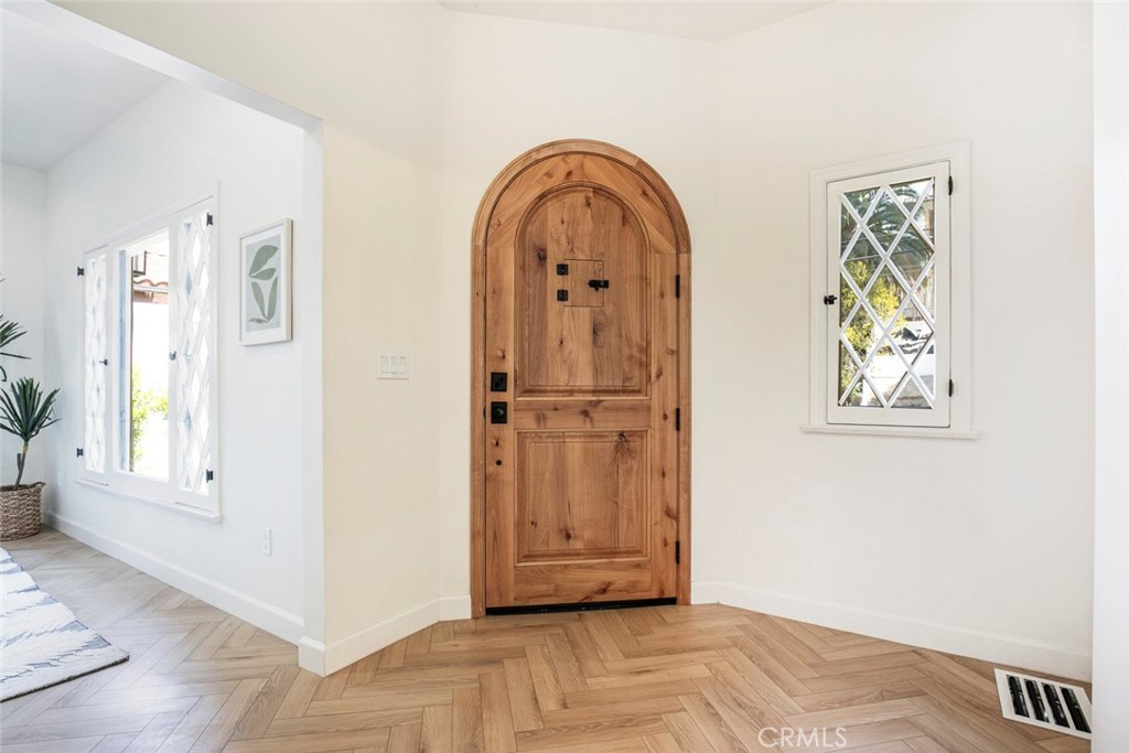 MLS #GD25190373 image #6