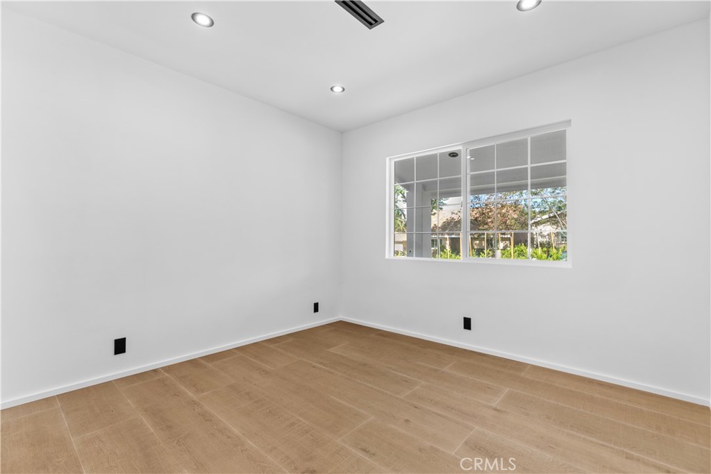 MLS #GD25202213 image #26