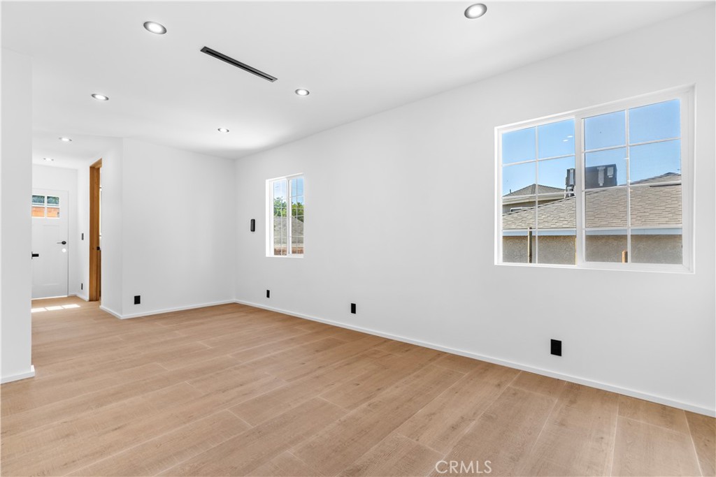 MLS #GD25202213 image #31