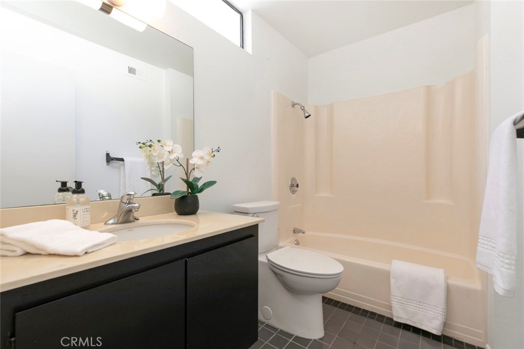 MLS #GD25202520 image #50