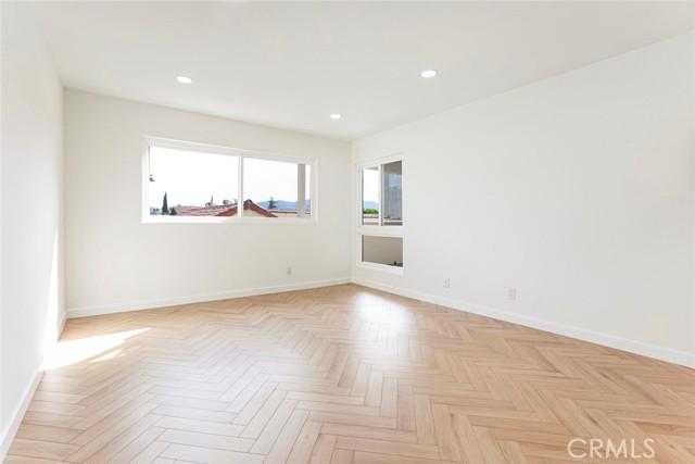 MLS #GD25222172 image #25