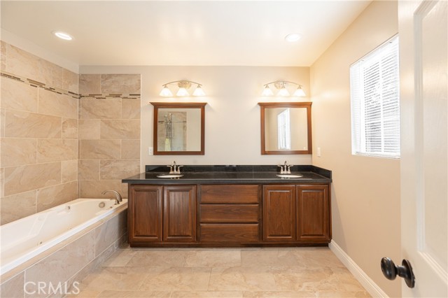 MLS #GD25230434 image #30