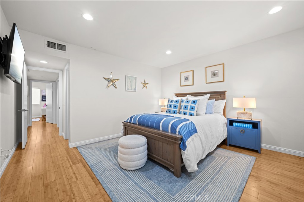 MLS #GD25236399 image #30