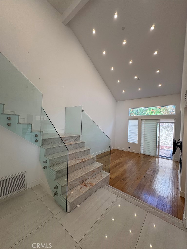 MLS #GD25236654 image #2