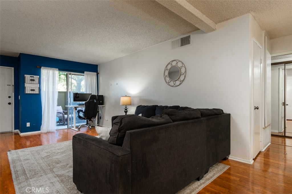 MLS #GD25236878 image #1