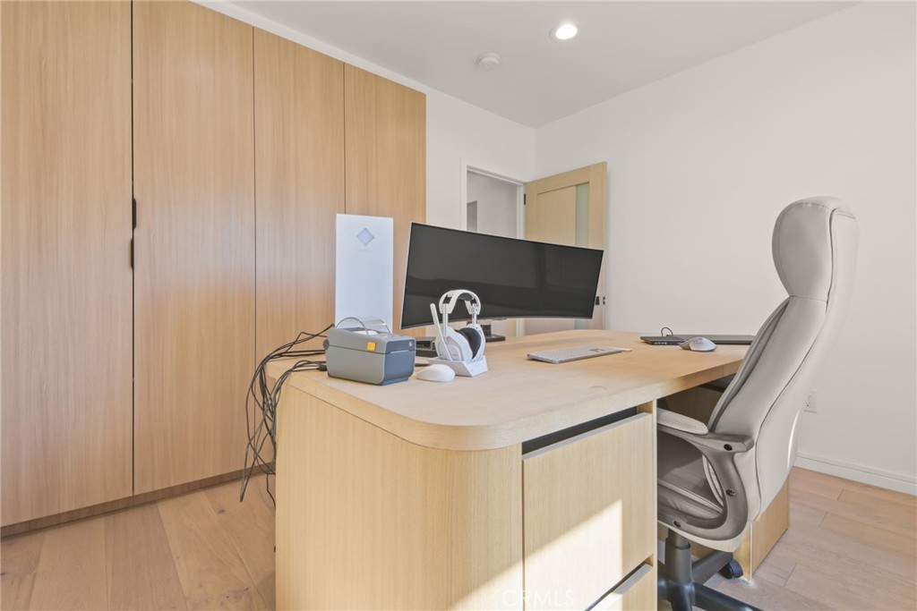 MLS #GD25240376 image #25