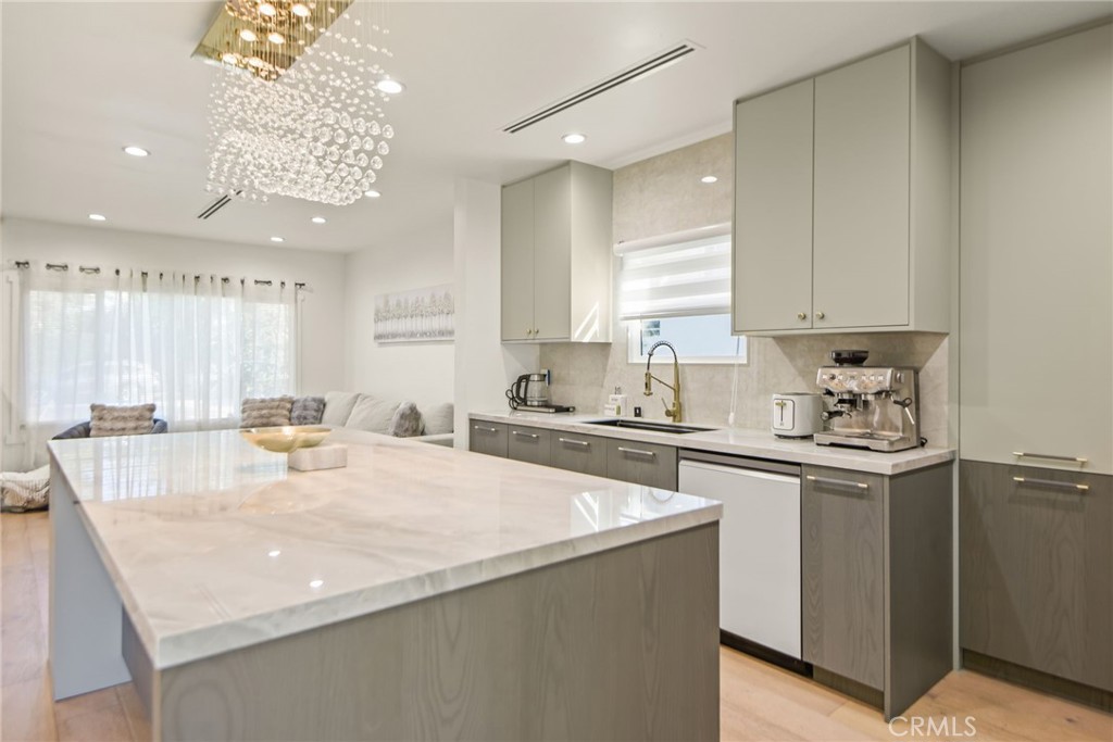 MLS #GD25240376 image #8