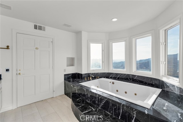 MLS #GD25259285 image #36