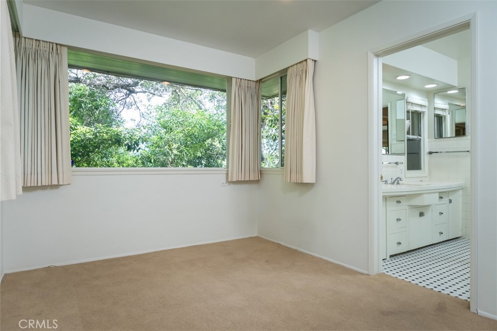 MLS #GD25262041 image #10