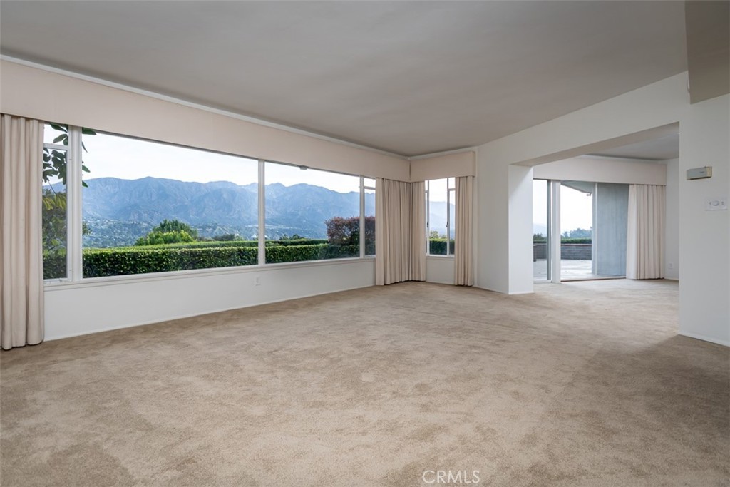 MLS #GD25262041 image #2