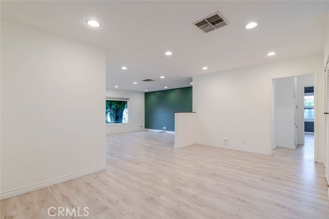 MLS #GD25262167 image #9