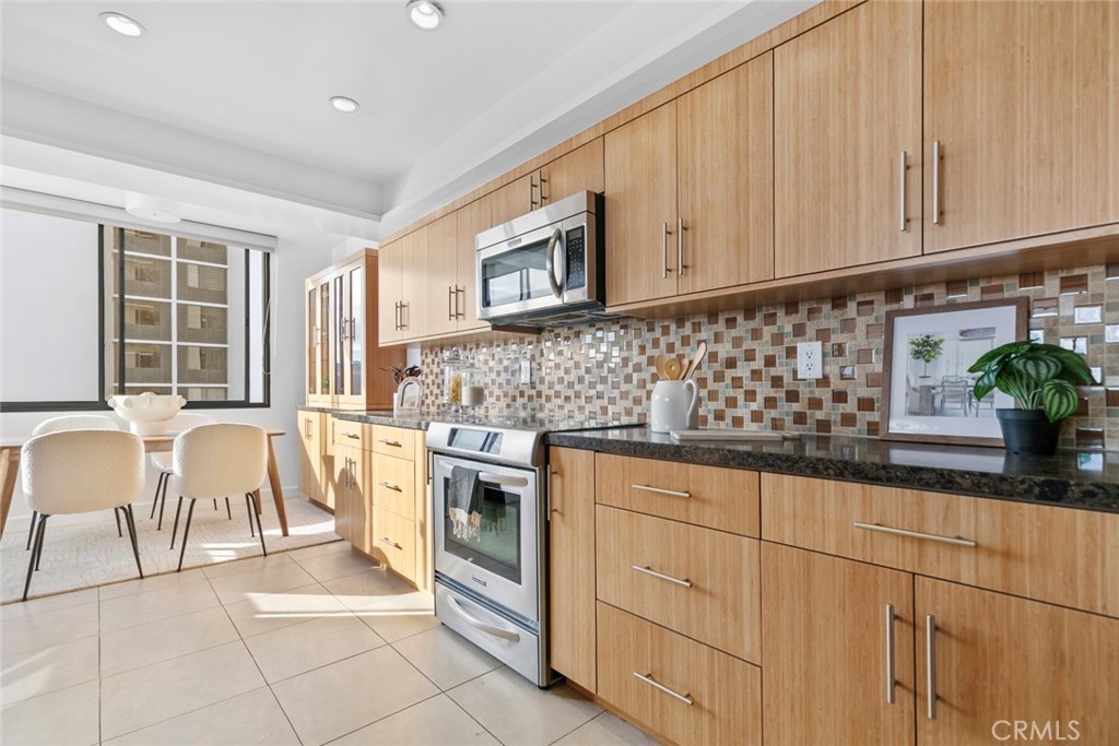 MLS #GD25268341 image #17