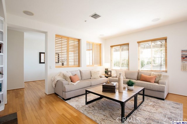 MLS #GD25271025 image #1