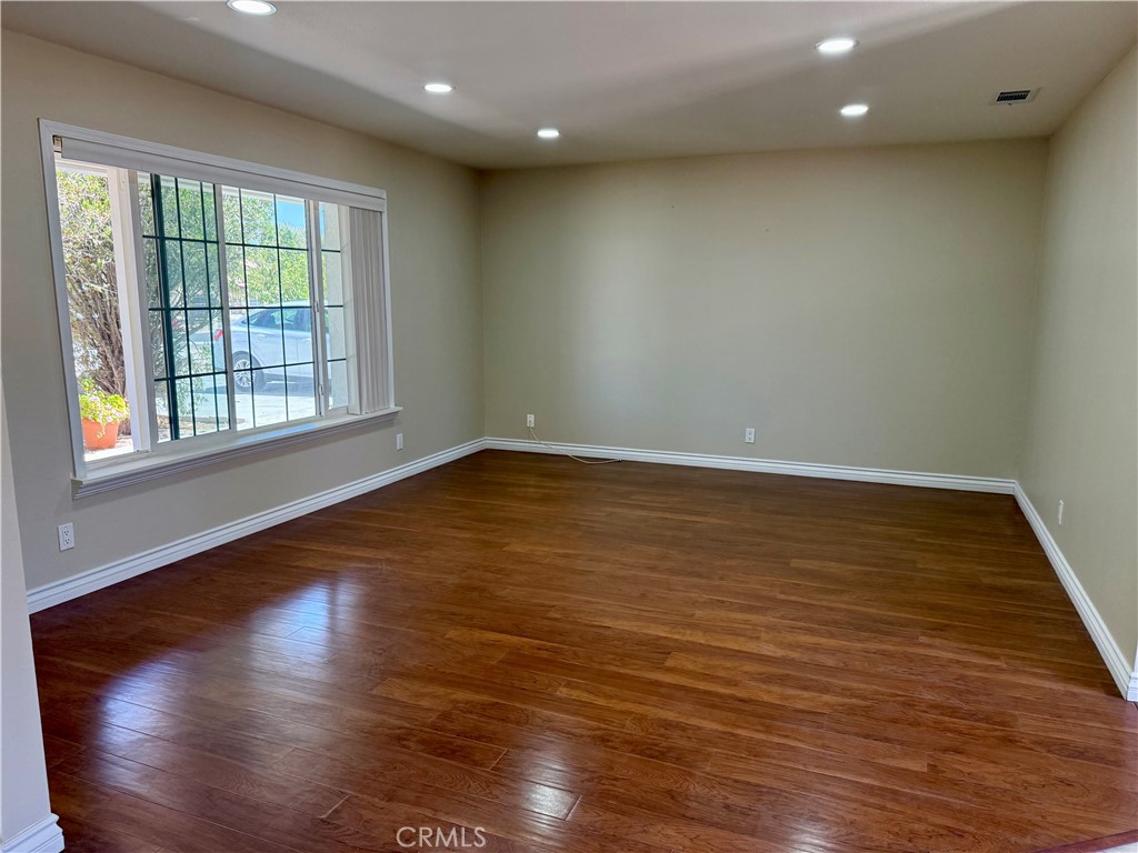 MLS #HD25180749 image #9