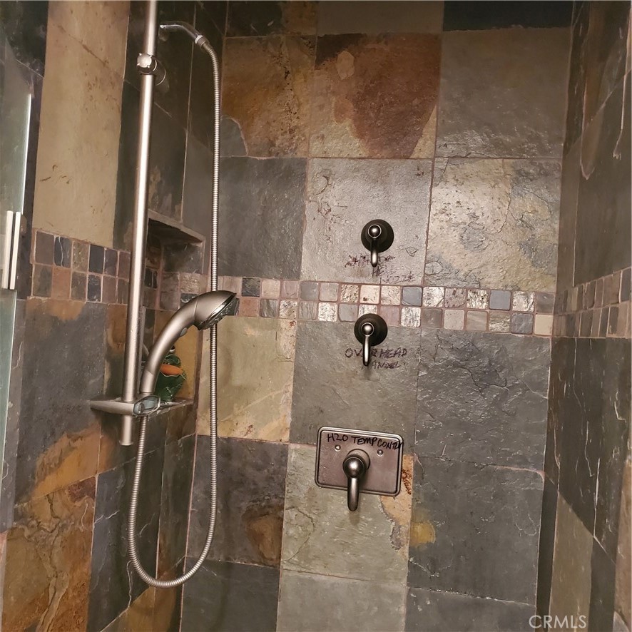 MLS #HD25180856 image #2