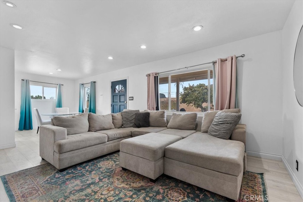 MLS #HD25197293 image #2