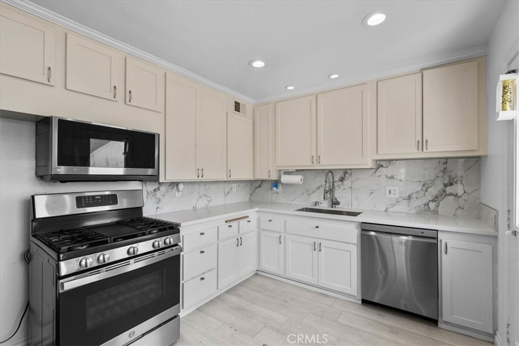 MLS #HD25197293 image #6