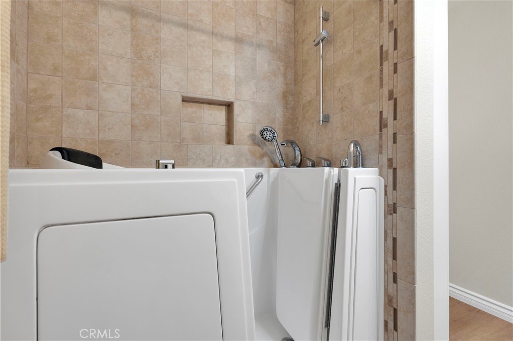 MLS #HD25202127 image #15