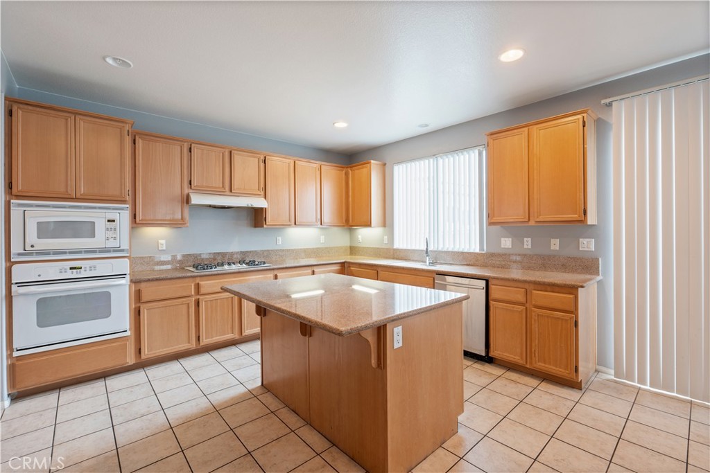 MLS #HD25222129 image #9