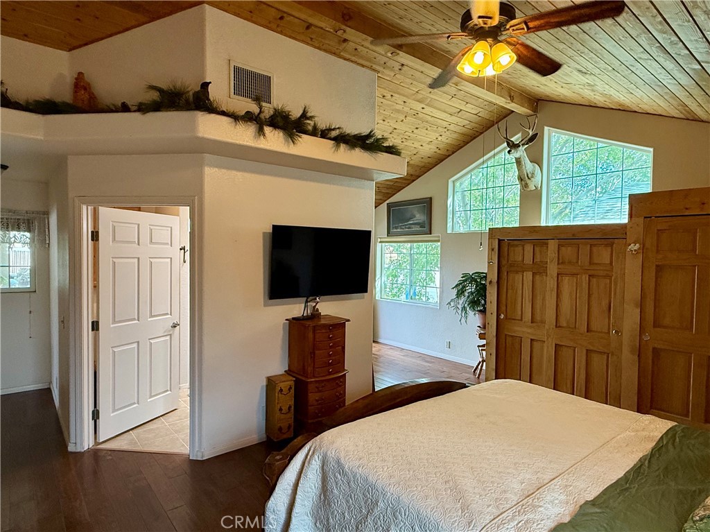 MLS #HD25226031 image #8