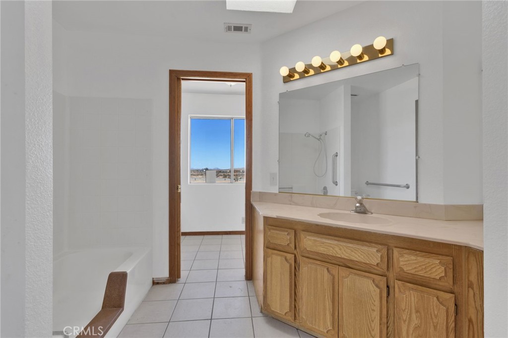 MLS #HD25233383 image #14