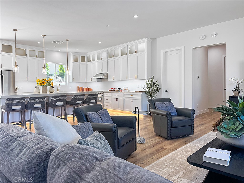 MLS #IG25037838 image #28