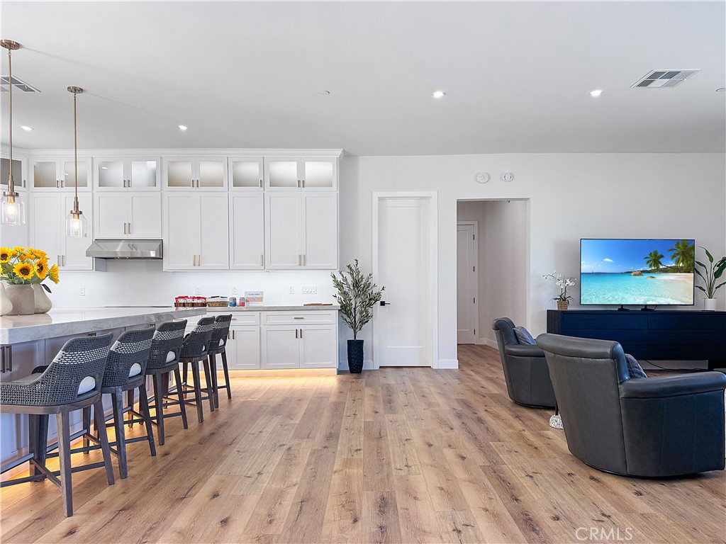 MLS #IG25037838 image #29