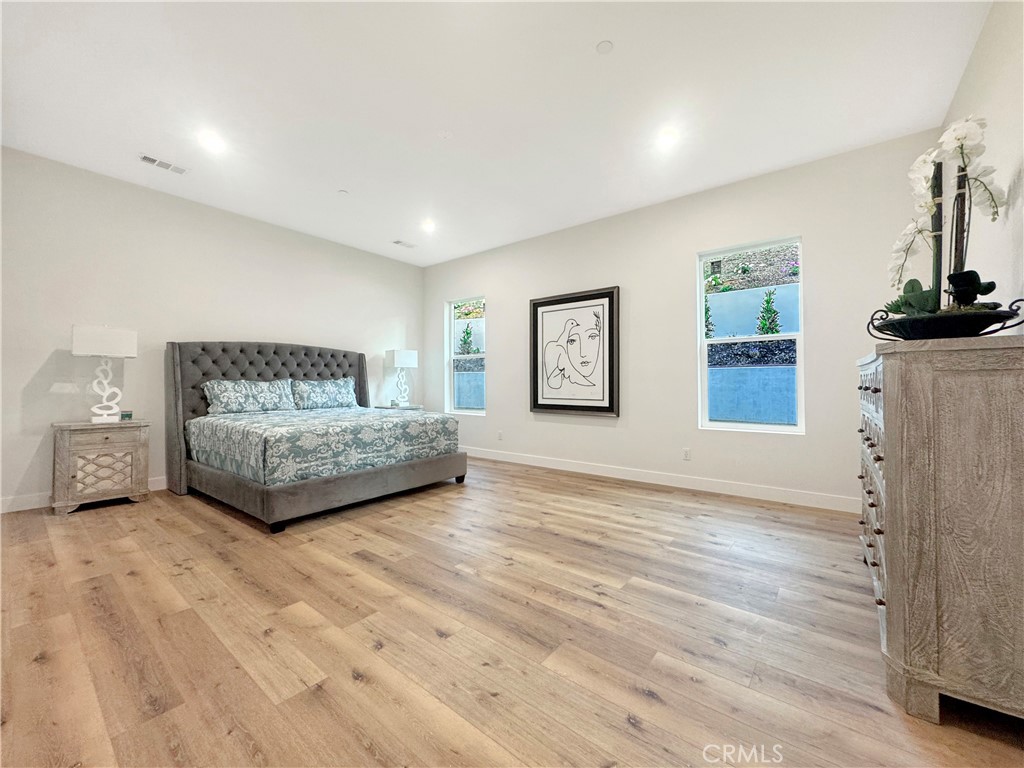 MLS #IG25037838 image #46